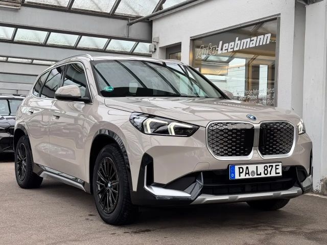 BMW iX1 xDrive30