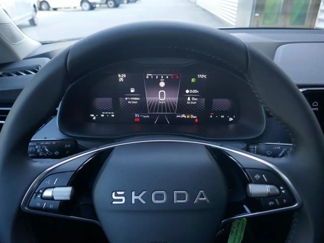 Skoda Kamiq Essence TSI