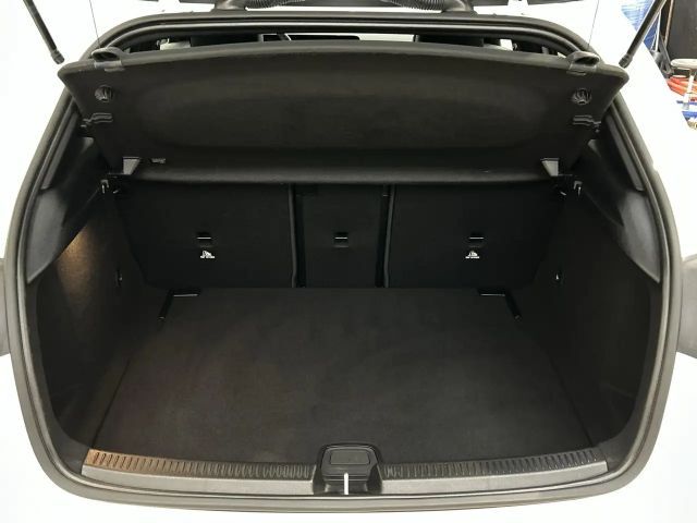 Mercedes-Benz A 180 Hatchback