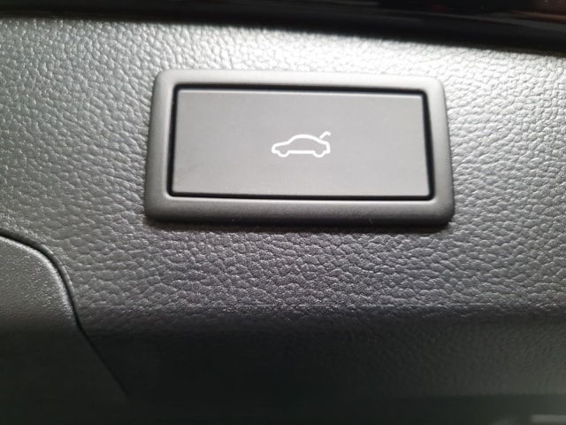 Volkswagen Passat 4Motion DSG R-Line