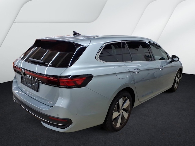 Volkswagen Passat eTSI CarPlay/AHK/Virt/360/ACC