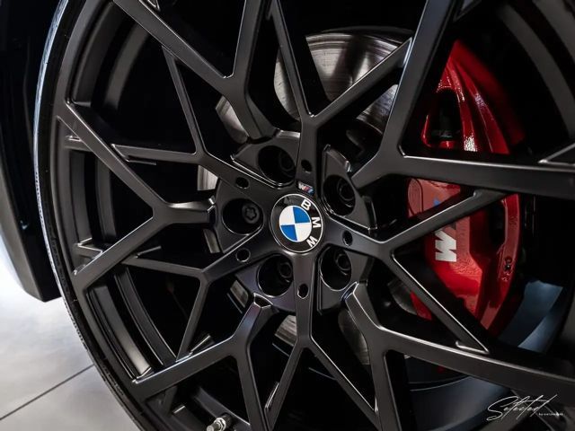 BMW 330 330i M-Sport Sedan xDrive