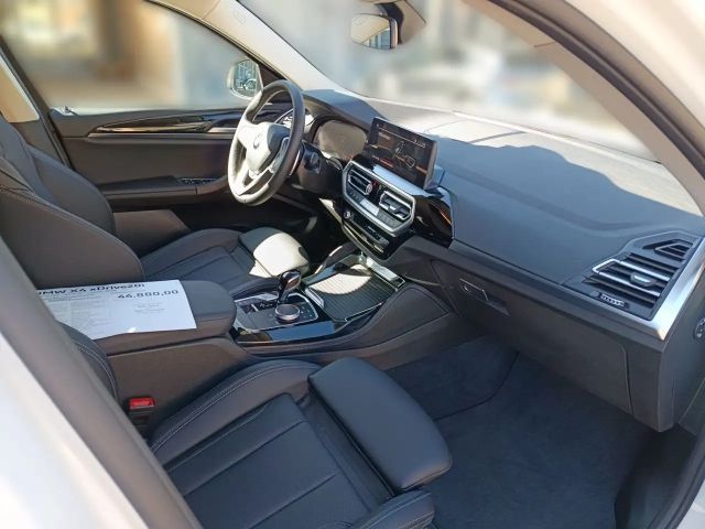 BMW X4 xDrive20i