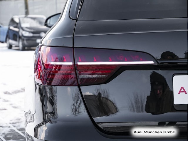 Audi A4 40 TFSI Avant S-Line S-Tronic