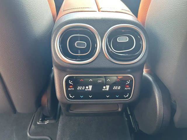 Mercedes-Benz GLC 300 AMG Line Coupé