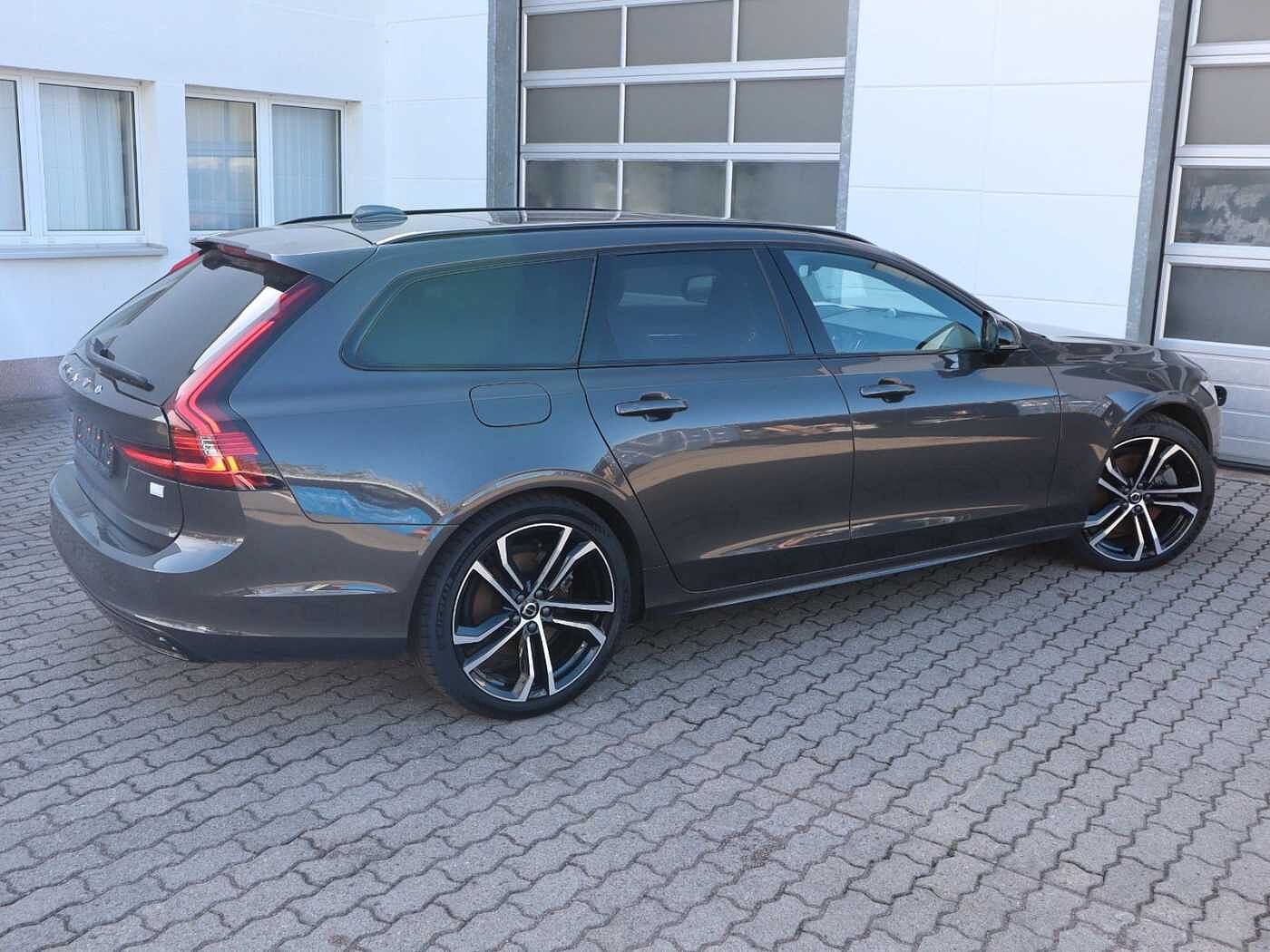 Volvo V90 Dark T8 Ultimate