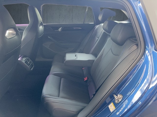 Volkswagen Passat 2.0 TDI DSG R-Line Variant