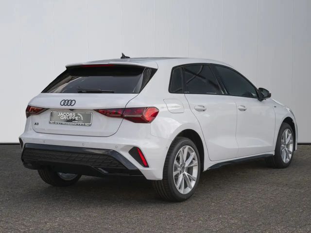 Audi A3 30 TFSI S-Line Sedan Sportback