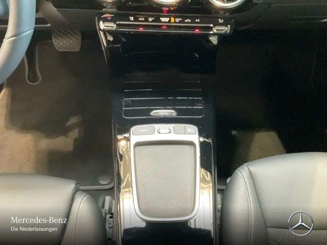 Mercedes-Benz A 220 4MATIC Progressive