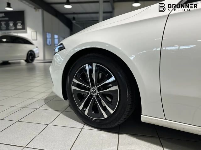 Mercedes-Benz A 180 Progressive