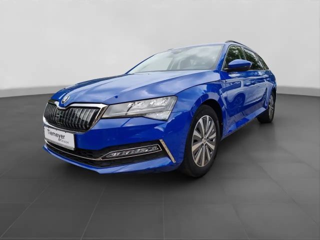 Skoda Superb Ambition Combi iV