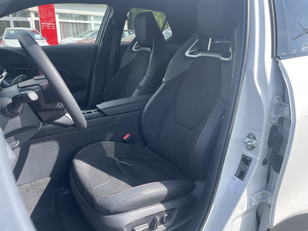 Toyota C-HR 5-deurs GR