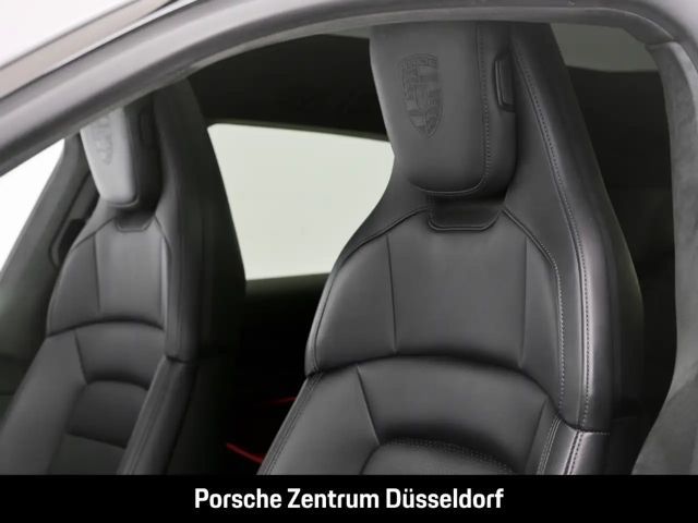 Porsche Taycan Cross Turismo Turbo