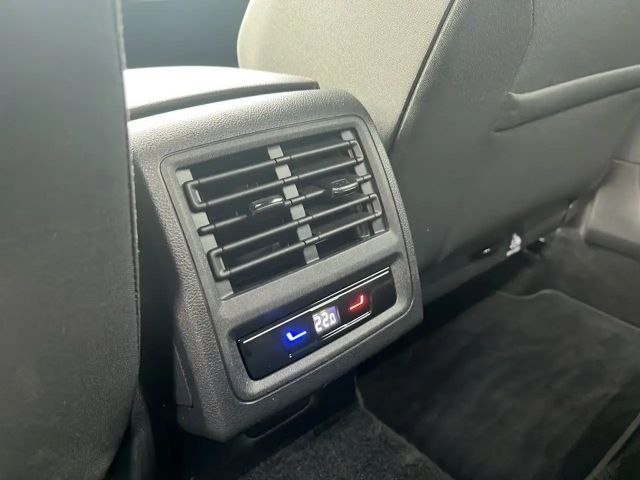 Volkswagen Golf 2.0 TSI GTI IQ.Drive