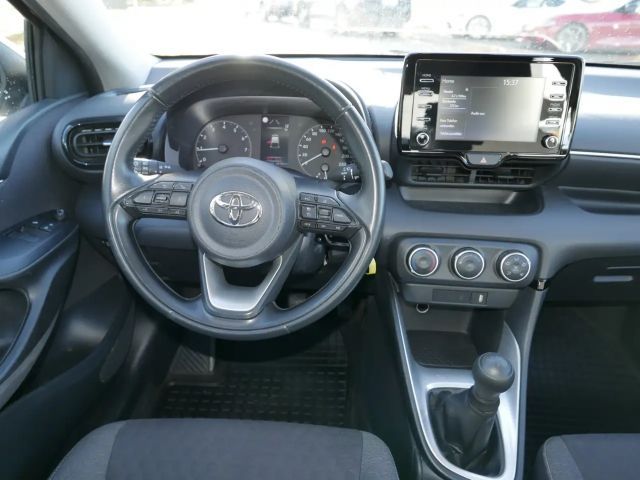 Toyota Yaris 1.0 VVT-i Comfort Hatchback