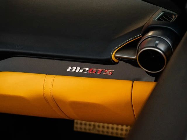 Ferrari 812 GTS