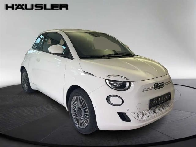 Fiat 500e Neuer 500 3+1 Rückfahrkamera PDC Sitzheizung