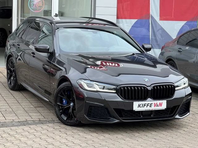 BMW 540 540d M-Sport Touring xDrive