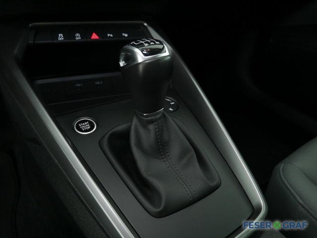 Audi A3 30 TFSI Sedan