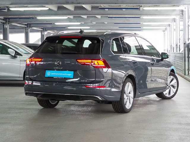 Volkswagen Golf 1.5 eTSI Style Variant