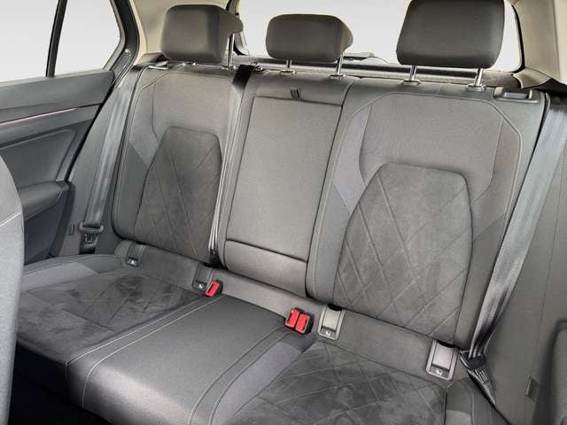 Volkswagen Golf DSG Style