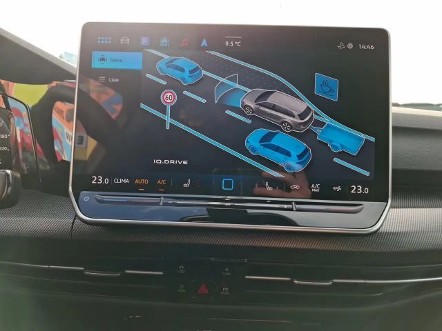 Volkswagen Golf DSG Sport Variant