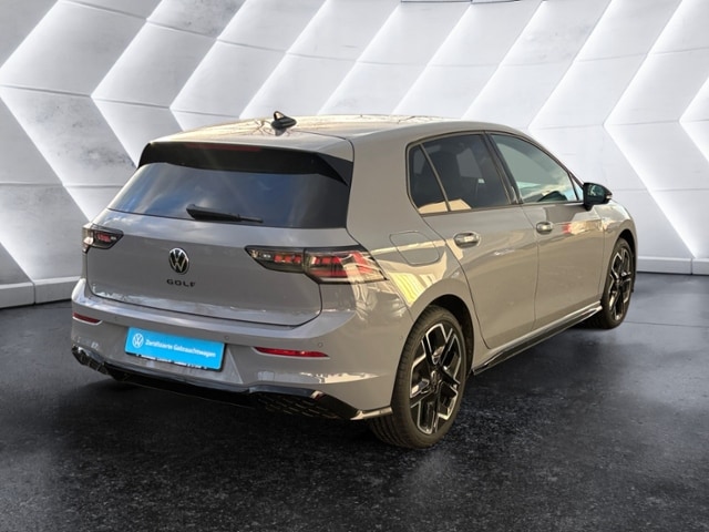 Volkswagen Golf 1.5 eTSI DSG Golf VIII