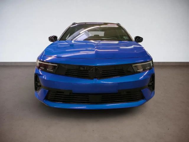 Opel Astra Sports Tourer Ultimate