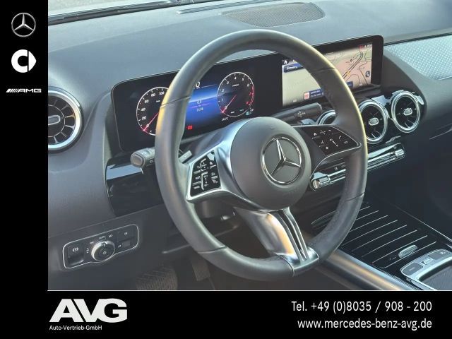 Mercedes-Benz B 180 Progressive