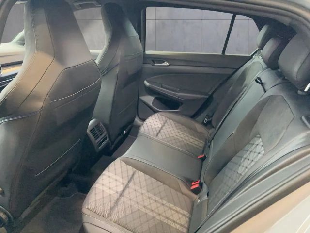 Volkswagen Golf DSG Sport