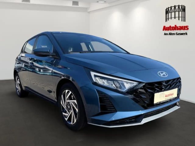 Hyundai i20 AUTOMATIK+NAVI+VOLL-LED+SITZHZG+APPLE/ANDROID