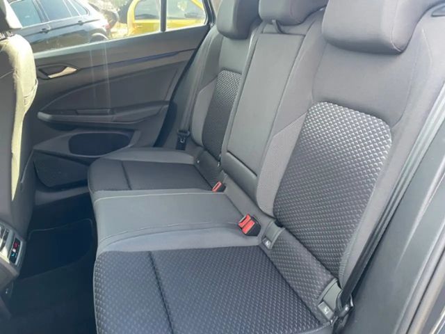 Volkswagen Golf 2.0 TDI DSG Golf VIII Variant