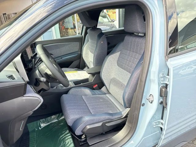 Renault 4 Comfort E-Tech Techno