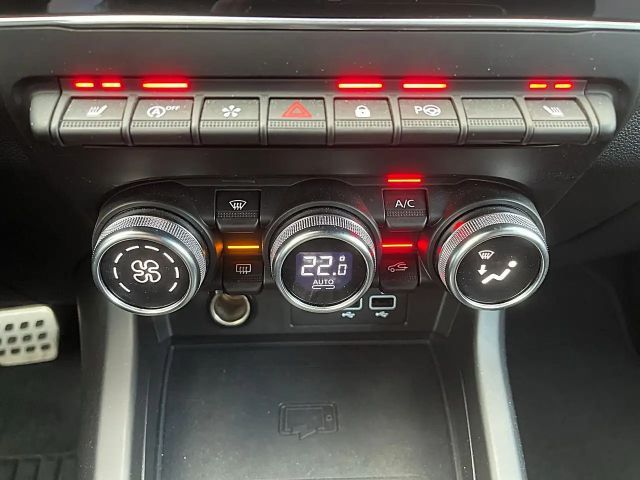 Renault Arkana Bose EDC