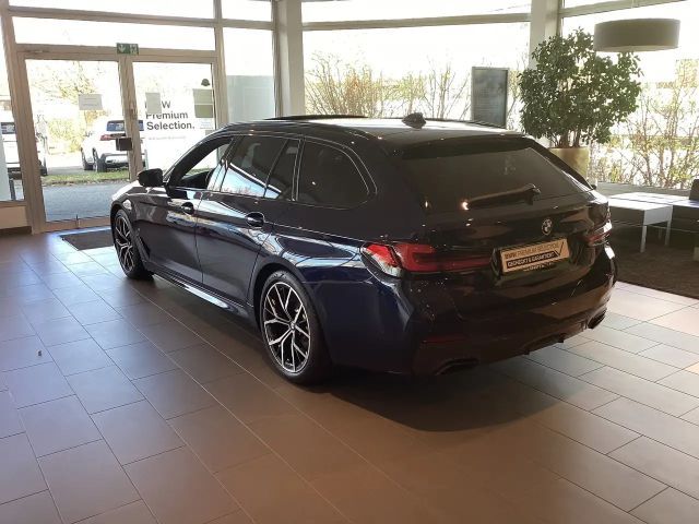 BMW 540 540d M-Sport Touring xDrive