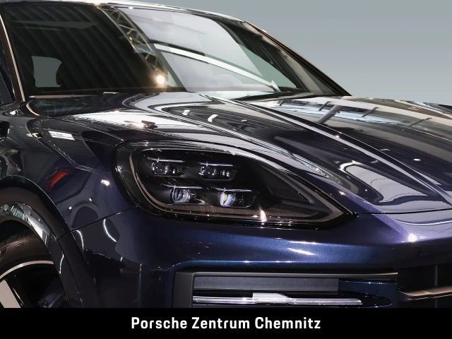 Porsche Cayenne Black Edition