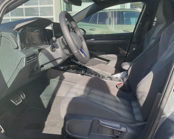 Volkswagen Golf GTE eHybrid