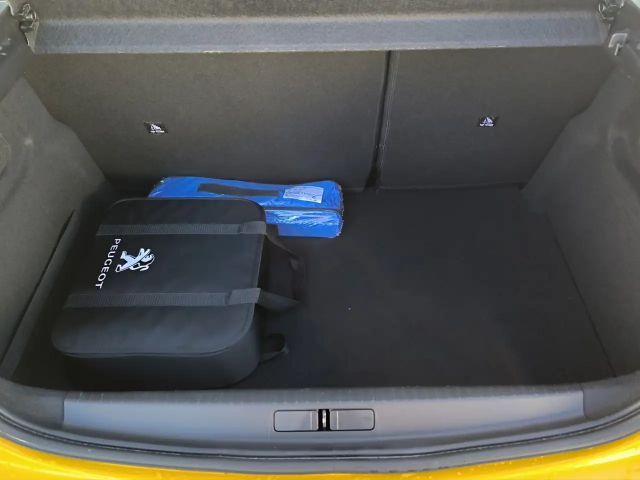 Peugeot E-208 Active Pack