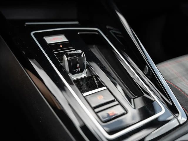 Volkswagen Golf DSG GTI IQ.Drive Sound