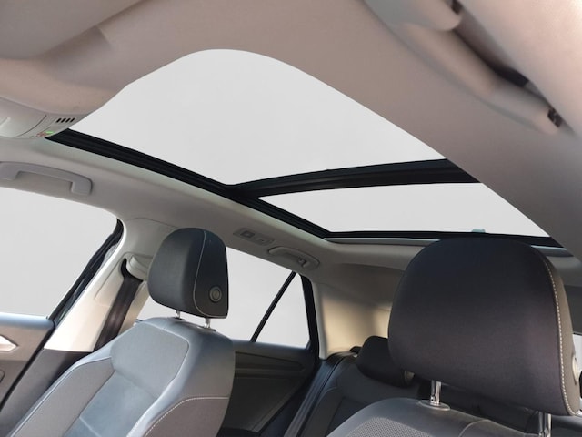 Volkswagen T-Roc 1.5 TSI DSG Style