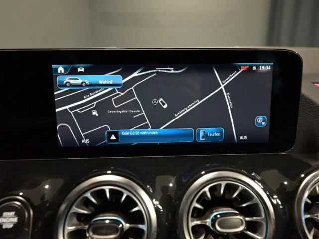 Mercedes-Benz GLA 180 Progressive