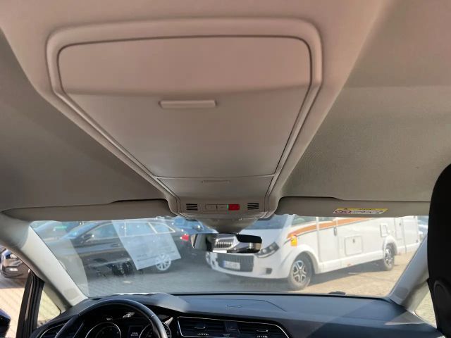 Volkswagen Touran 2.0 TDI Highline