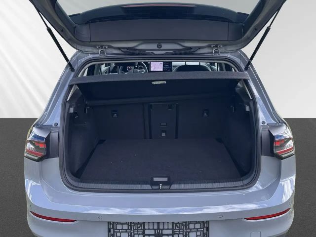 Volkswagen Golf 1.5 eTSI Golf VIII