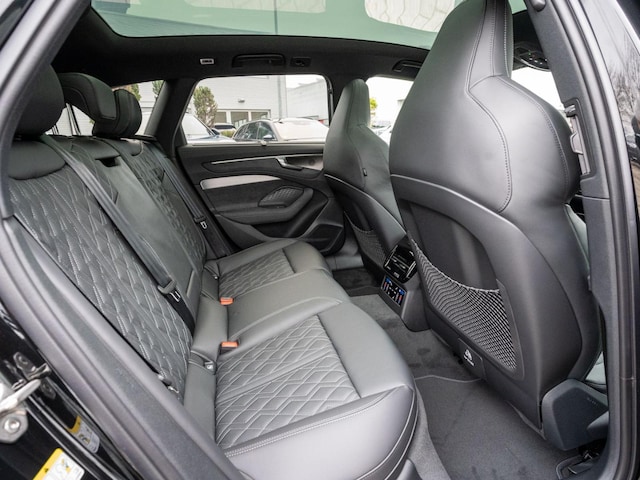 Audi A6 e-tron Avant Quattro