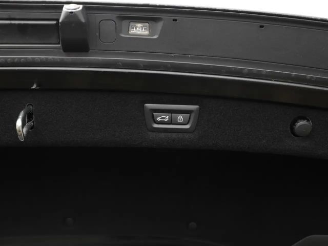 BMW M8 Competition Coupé xDrive