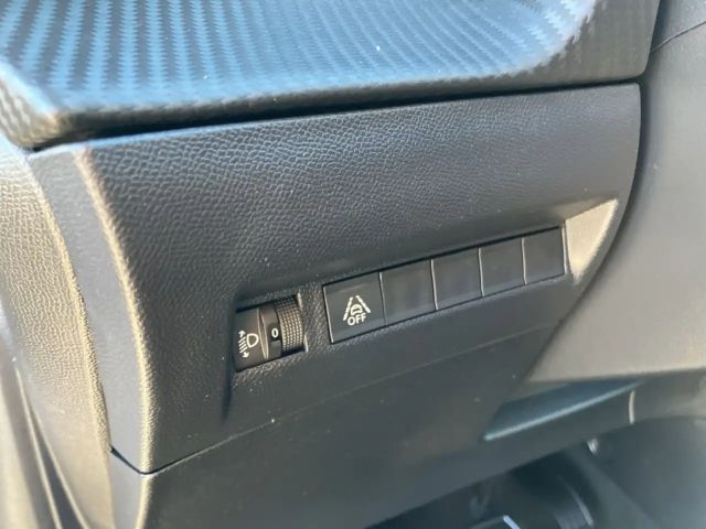 Peugeot 208 Active Pack PureTech