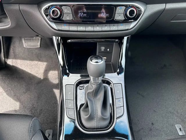 Hyundai i30 Advantage Hybrid T-GDi