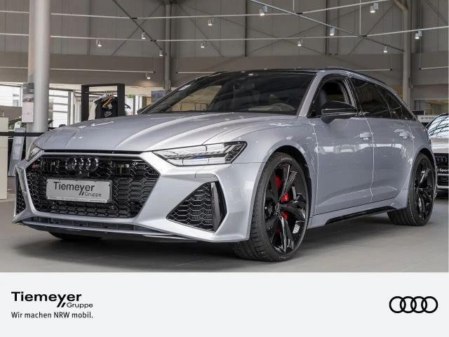 Audi RS6 Avant Performance Quattro