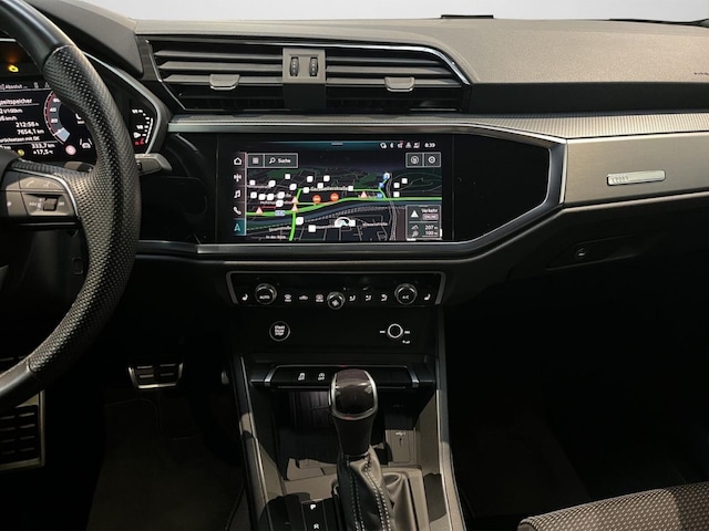 Audi Q3 35 TDI S-Line S-Tronic