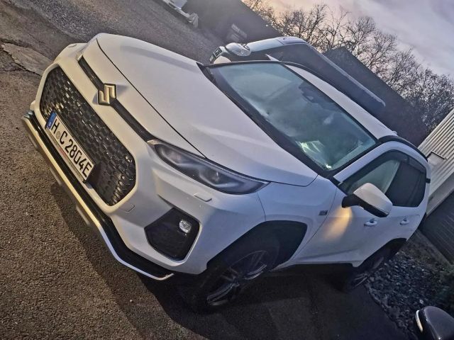 Suzuki Across Hybrid